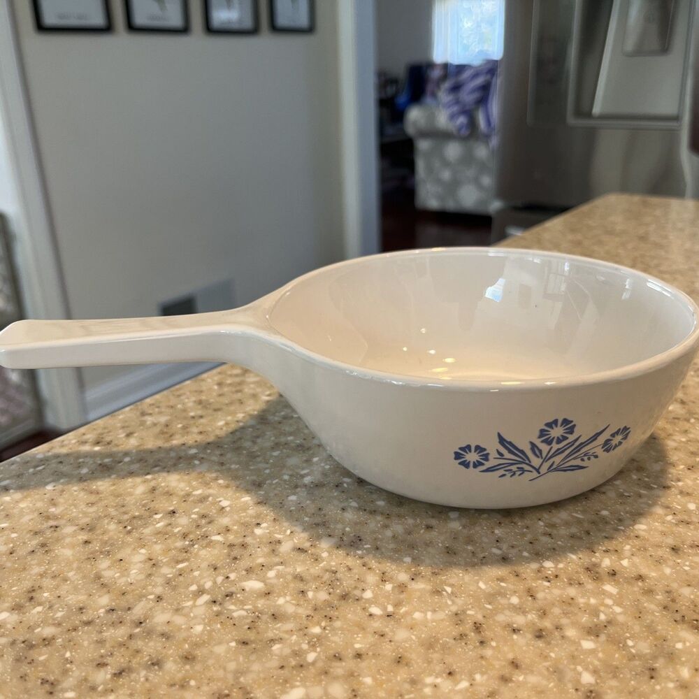 Corning Ware Blue Cornflower P-83-B 6-1/2 Inch Handled Skillet - Excellent